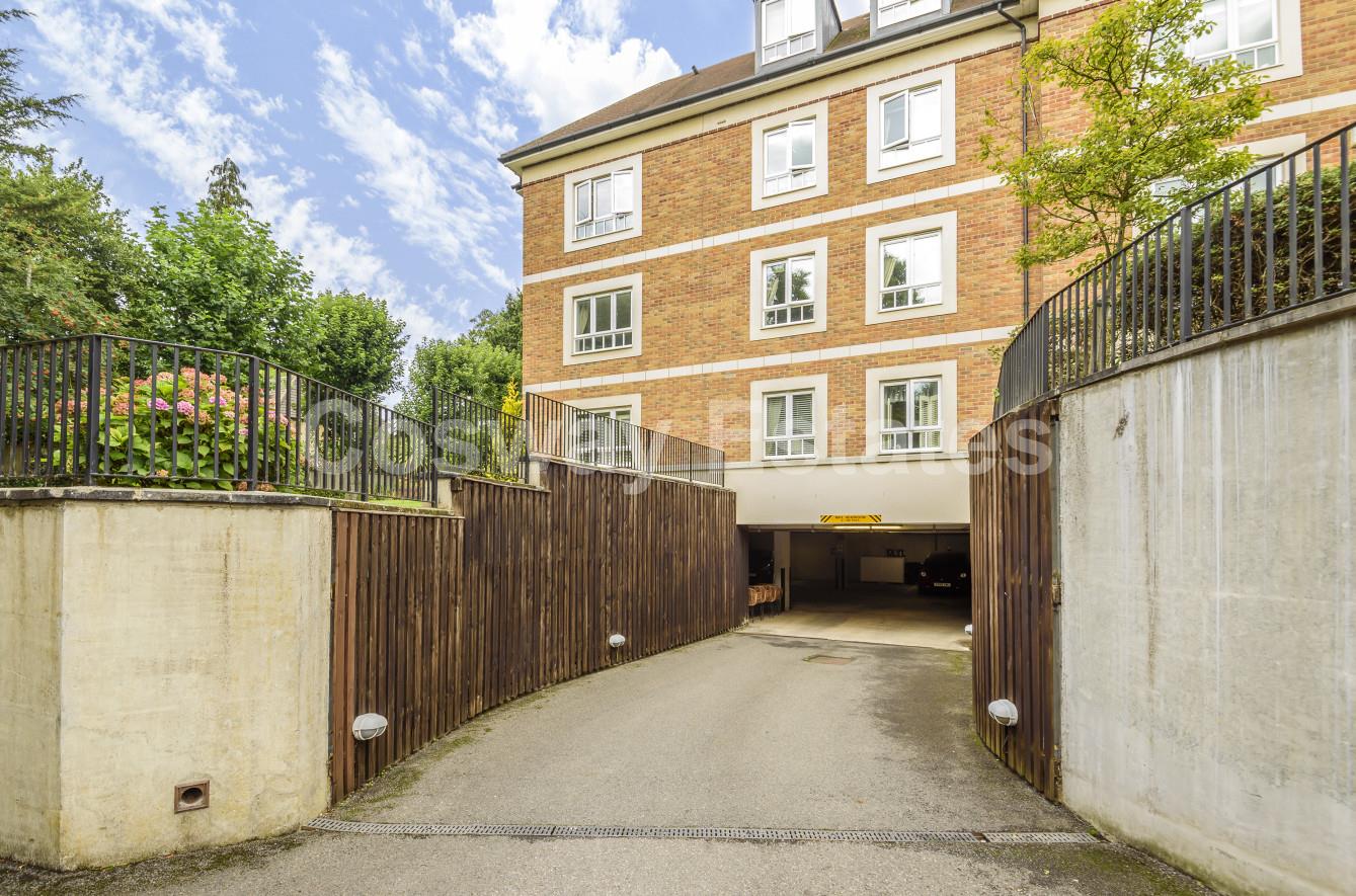 Compass Close, Edgware